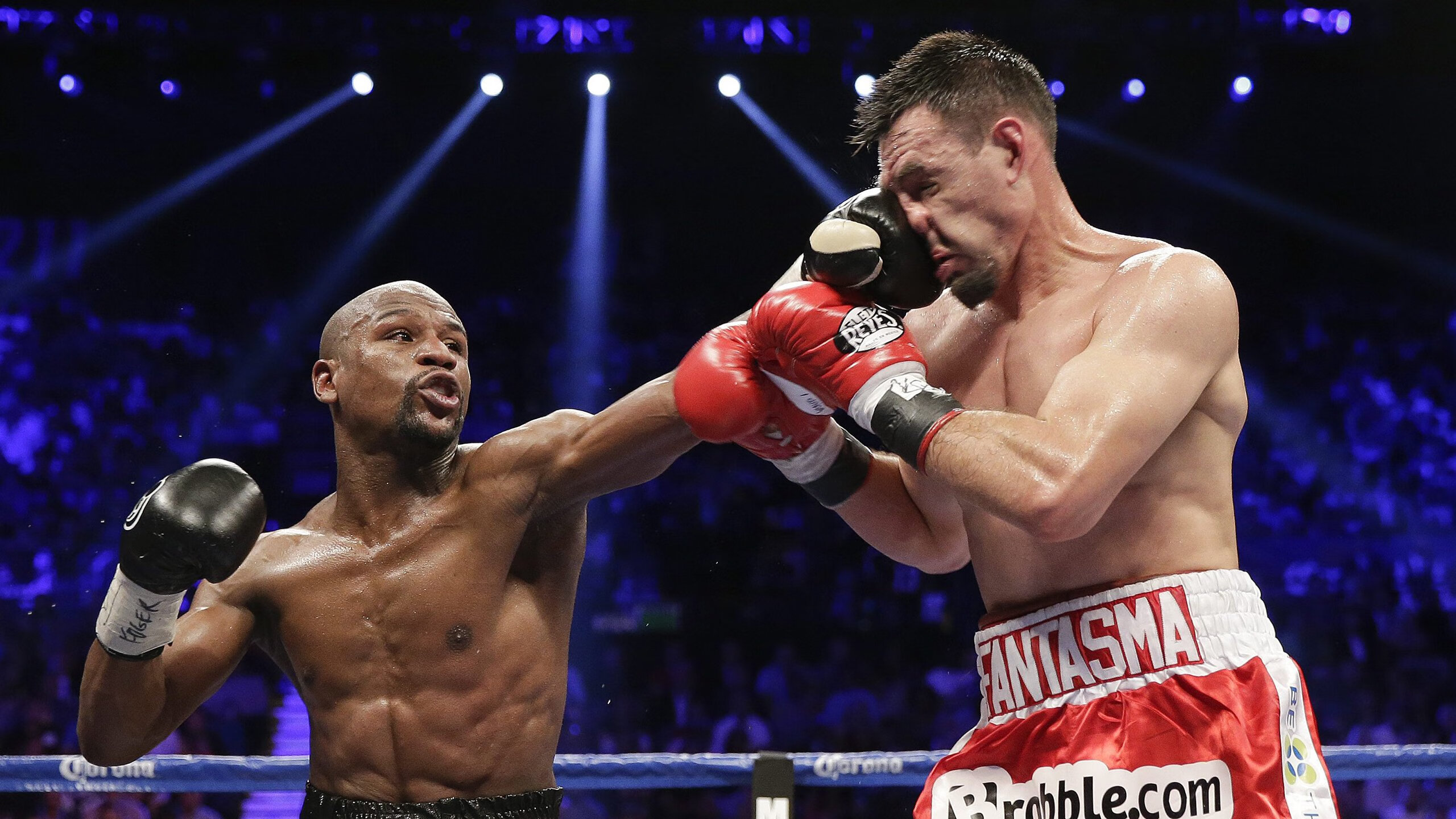 【青训阶梯】新一代明星通过战术训练逐步崛起，军人训练明星